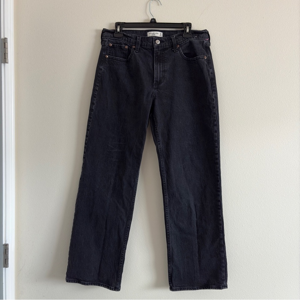Abercrombie & Fitch Women's Gray Straight Leg Jeans Low Rise 29/8R - Picture 5 of 12